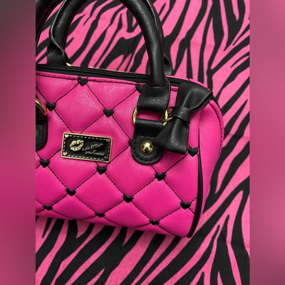 ‼️SOLD‼️ - Picture 2 of 5